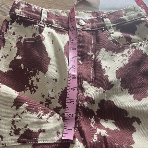 BDG jeans high waist wide leg cow print brown/burgundy white size 26 - Picture 12 of 12